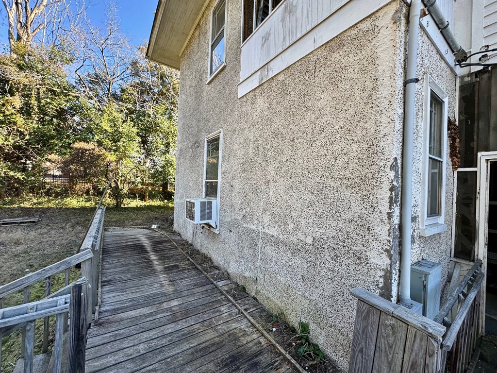 906 Virginia Avenue Property Photo 37