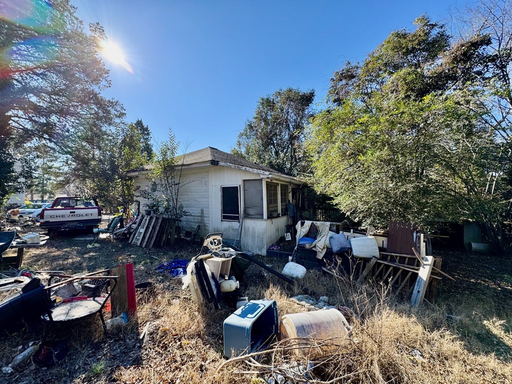 906 Virginia Avenue Property Photo 38
