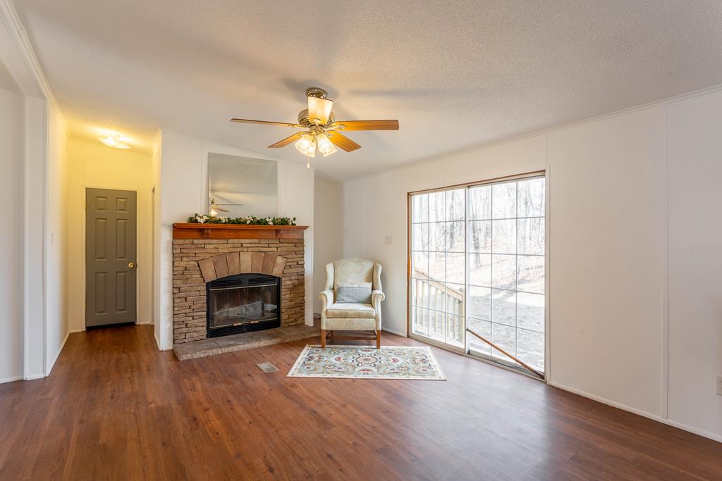 4091 Cluster Springs Road Property Photo 9