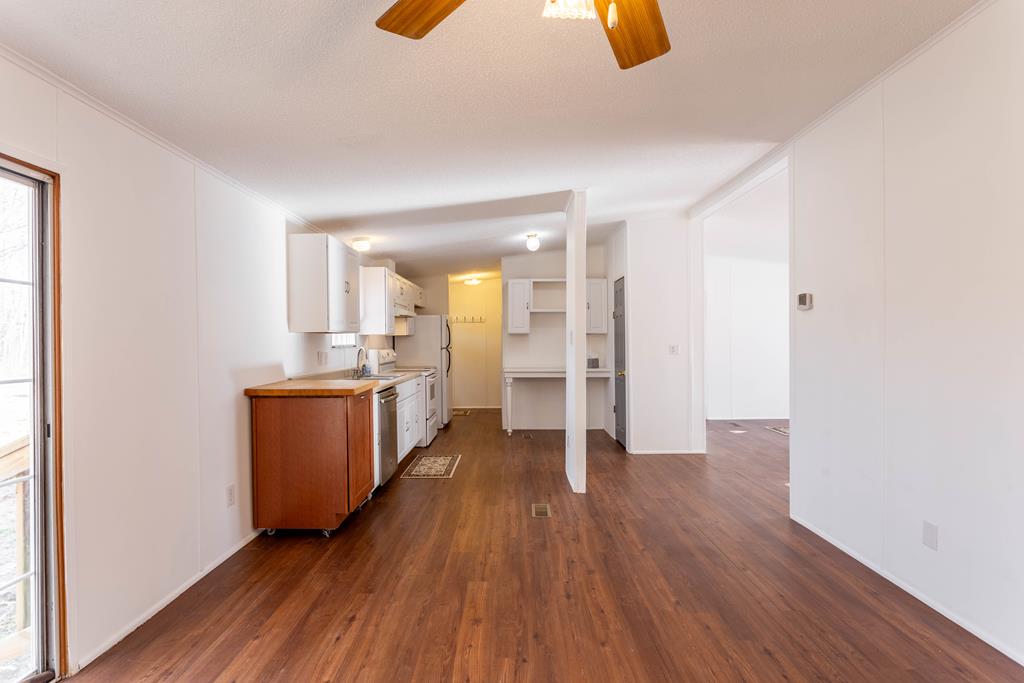 4091 Cluster Springs Road Property Photo 10