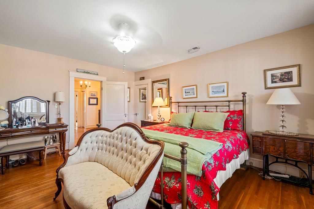 100 Eighth Street Property Photo 21