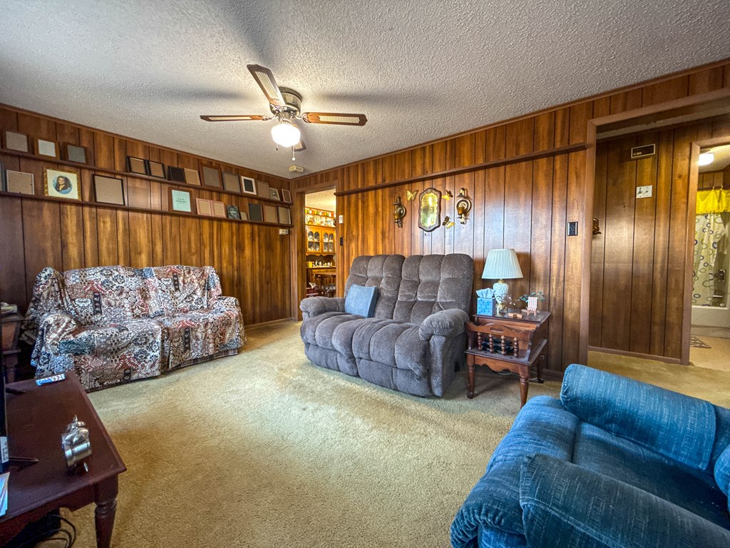 215 Adams Drive Property Photo 16