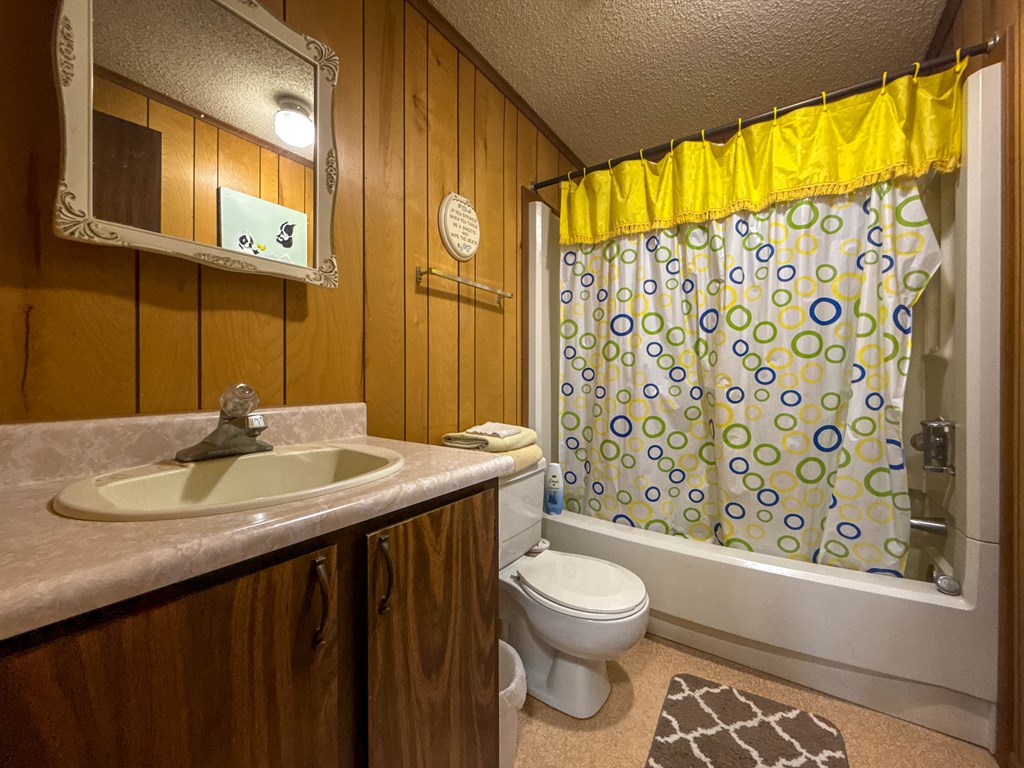 215 Adams Drive Property Photo 23
