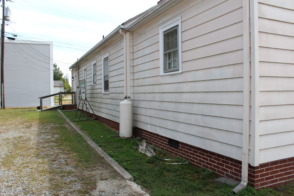 4031 Halifax Road Property Photo 2