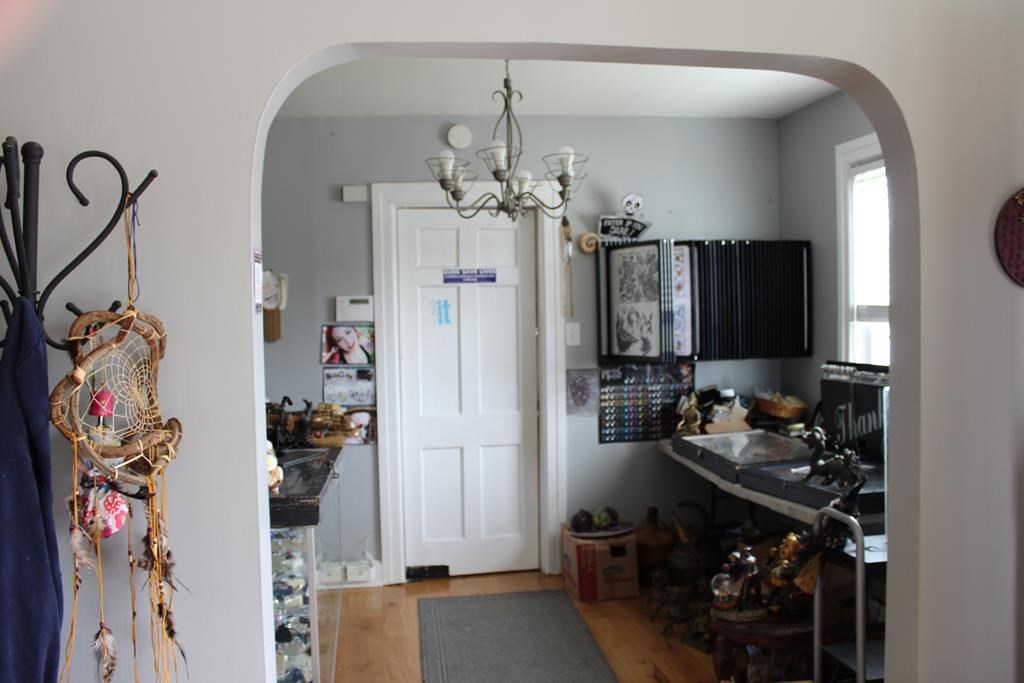 4031 Halifax Road Property Photo 4