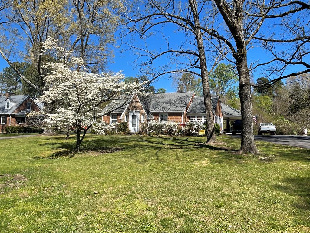 1236 Lynchburg Avenue Property Photo 3