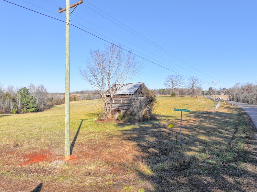 00 Highway 660 Property Photo 3