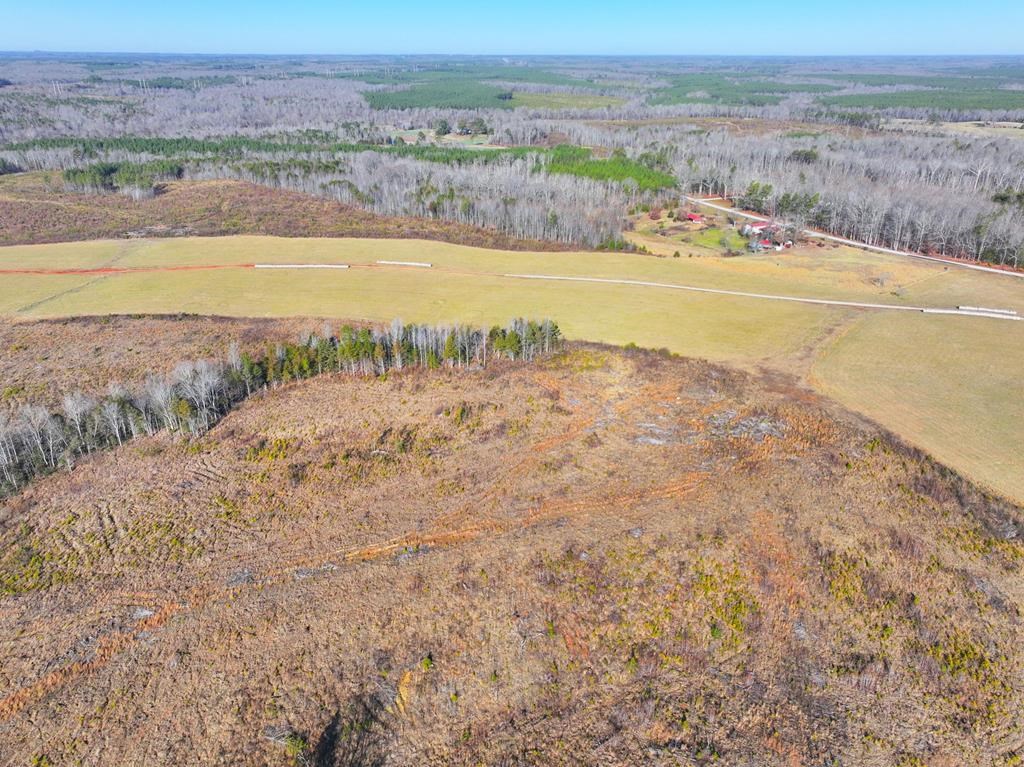 00 Highway 660 Property Photo 10