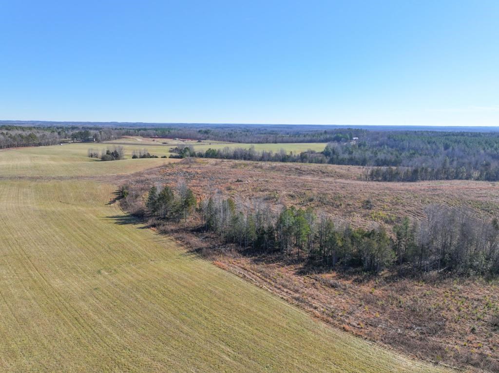 00 Highway 660 Property Photo 15
