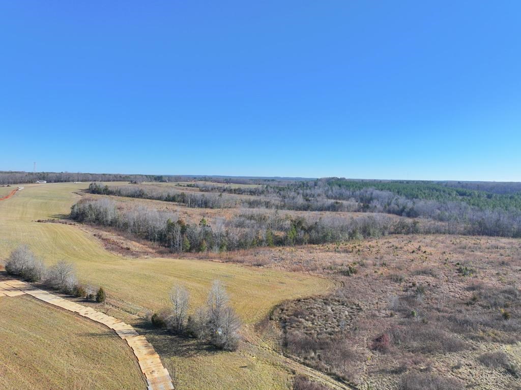 00 Highway 660 Property Photo 17