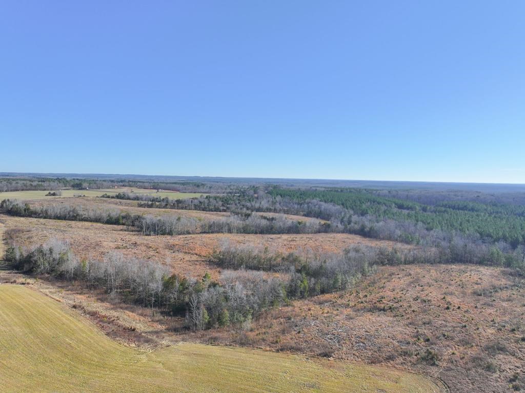 00 Highway 660 Property Photo 18