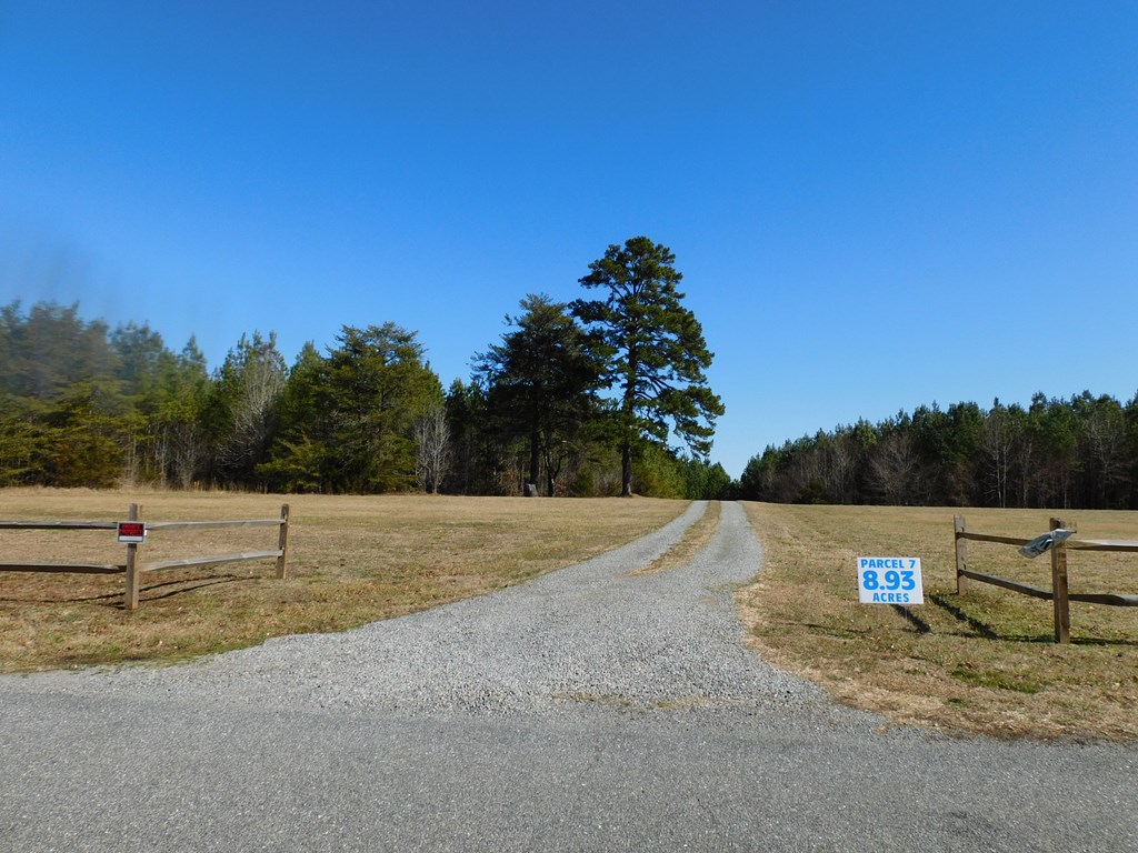 8.93 Guill Town Road Property Photo 3