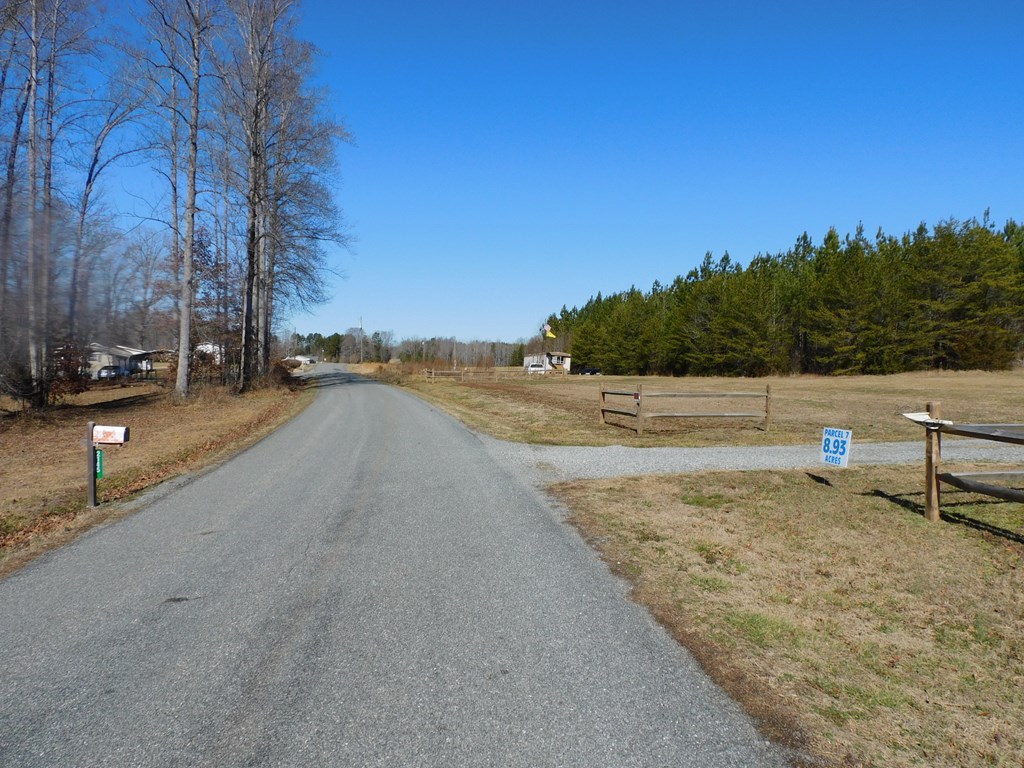 8.93 Guill Town Road Property Photo 4