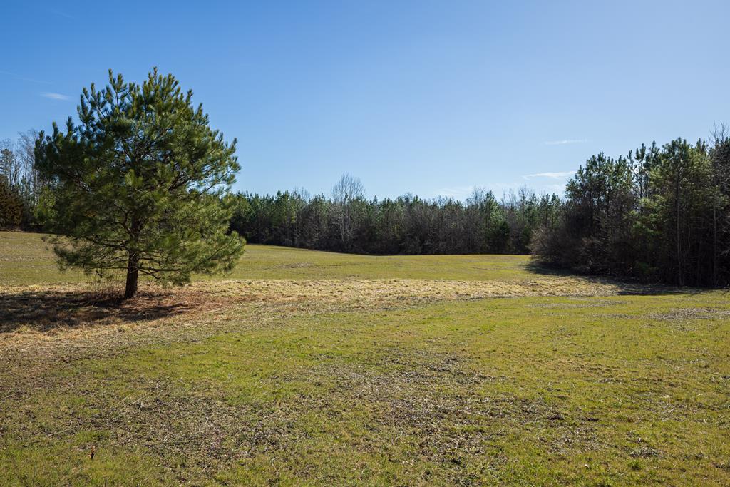 Neals Corner Road Property Photo 10