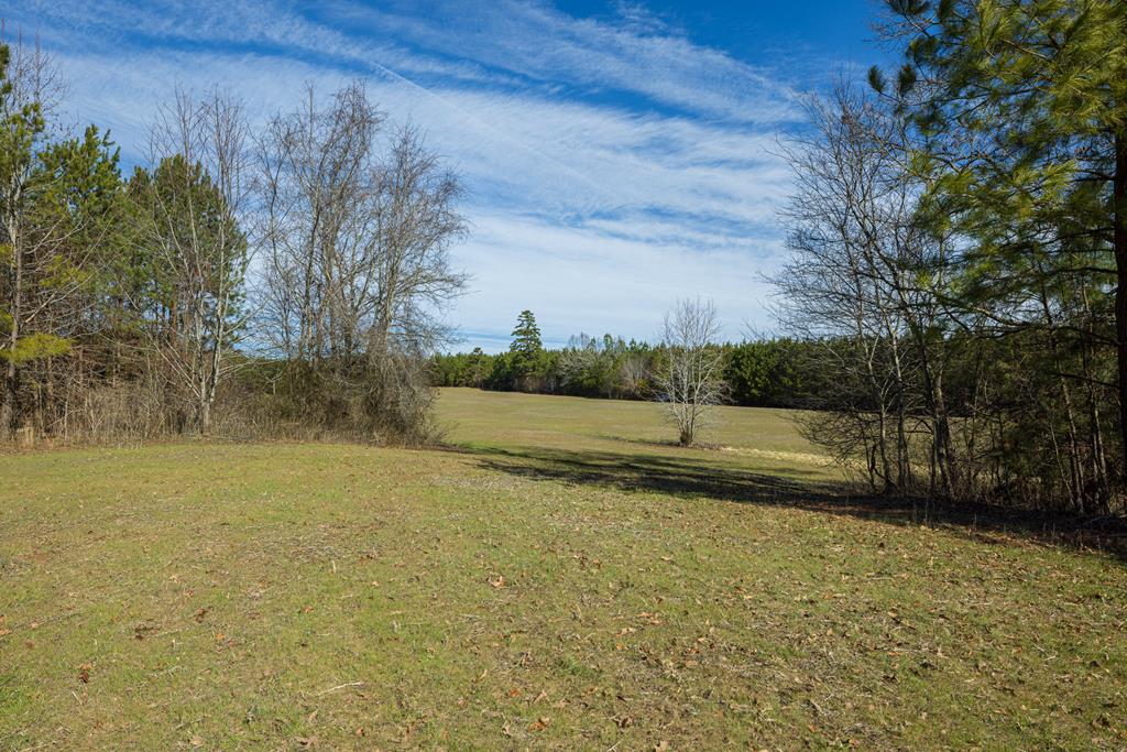 Neals Corner Road Property Photo 11