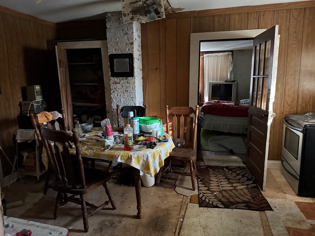 3741 Baskerville Road Property Photo 13