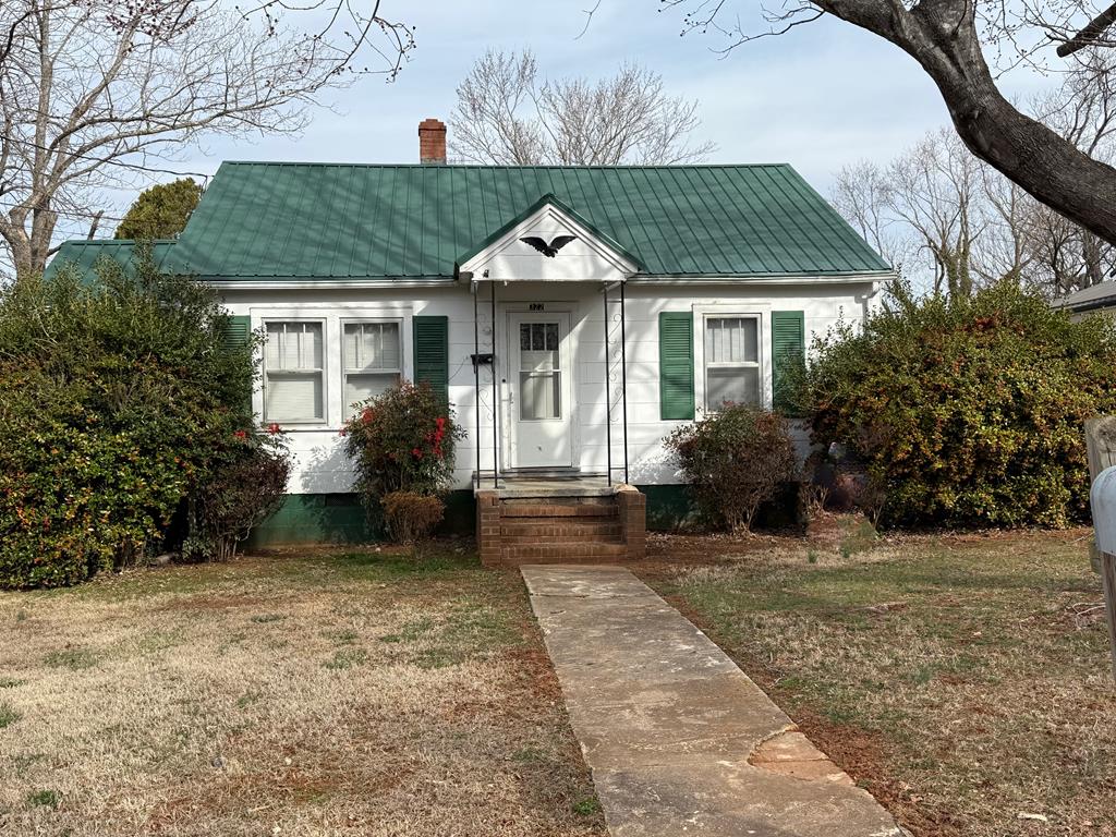 322 Virginia Avenue Property Photo
