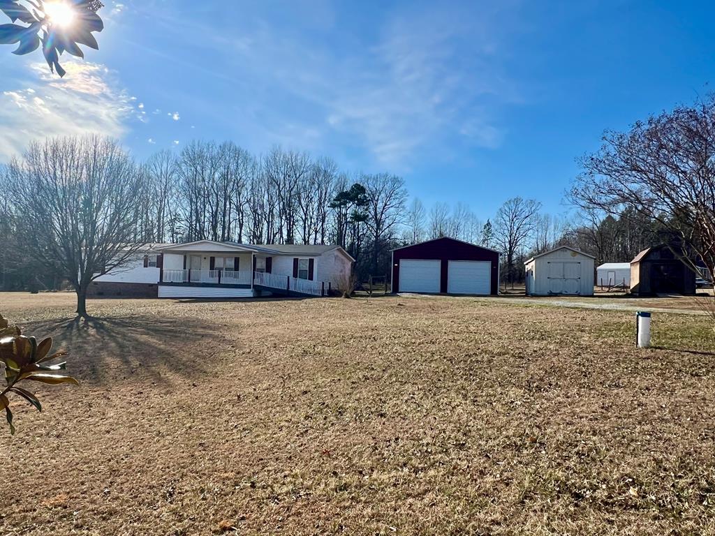 2132 Traynham Grove Road Property Photo