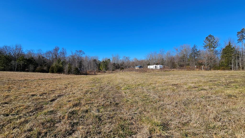 2395 Daniels Road Property Photo