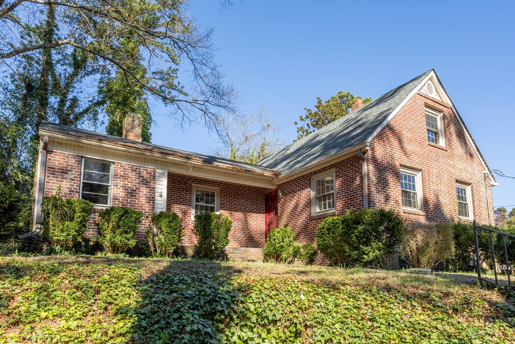 Mecklenburg County Real Estate Listings Main Image