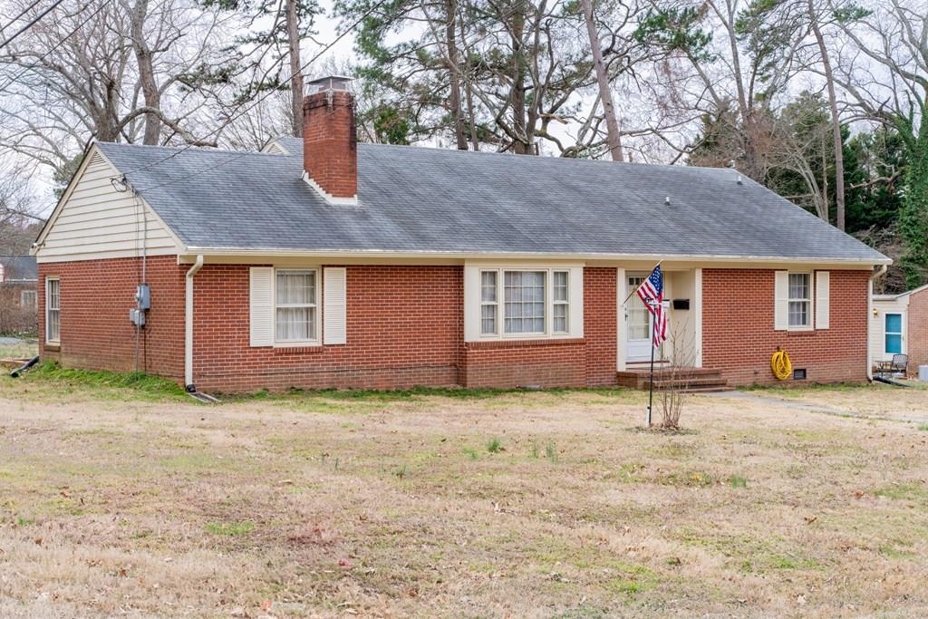 301 Merritt Street Property Photo