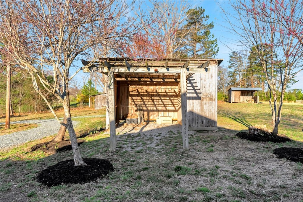 13464 Patrick Henry Highway Property Photo 26