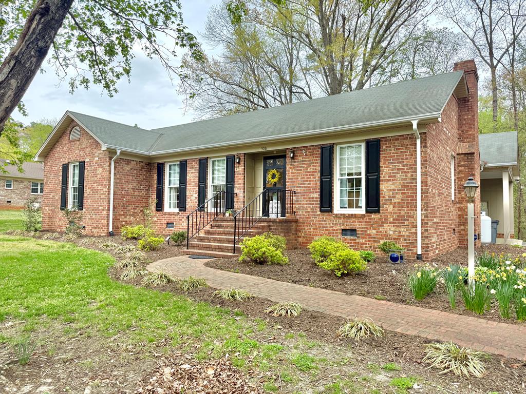 508 Forest Drive Property Photo