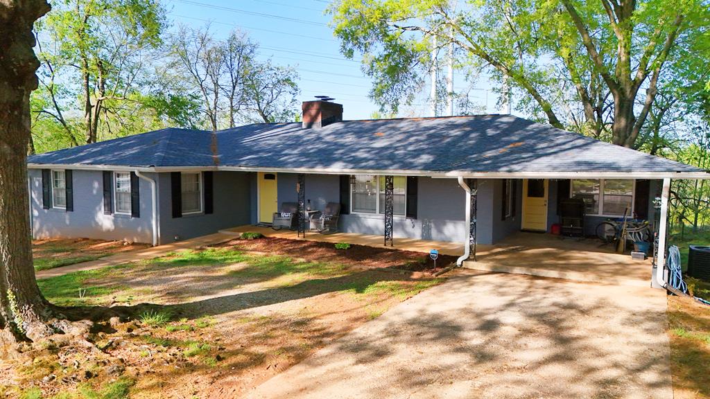 953 N Main Street Property Photo