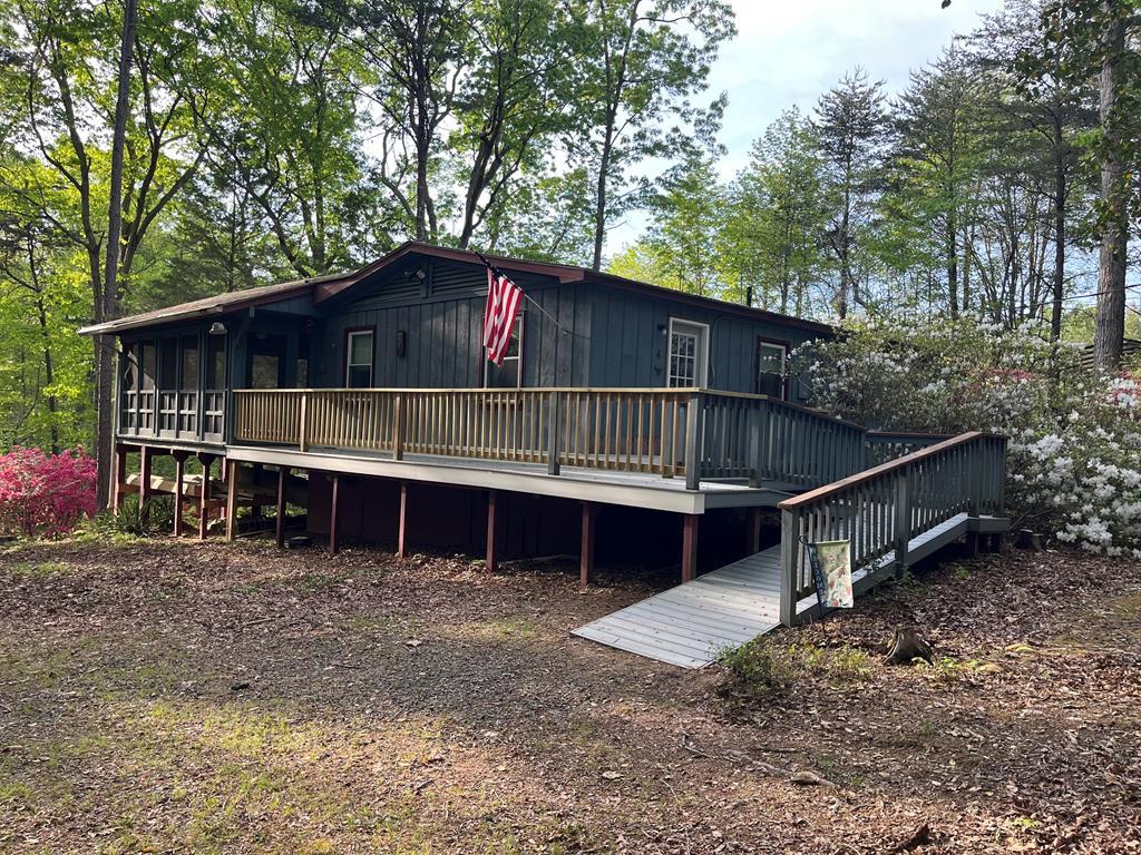 250 Fruit Hill Road Property Photo
