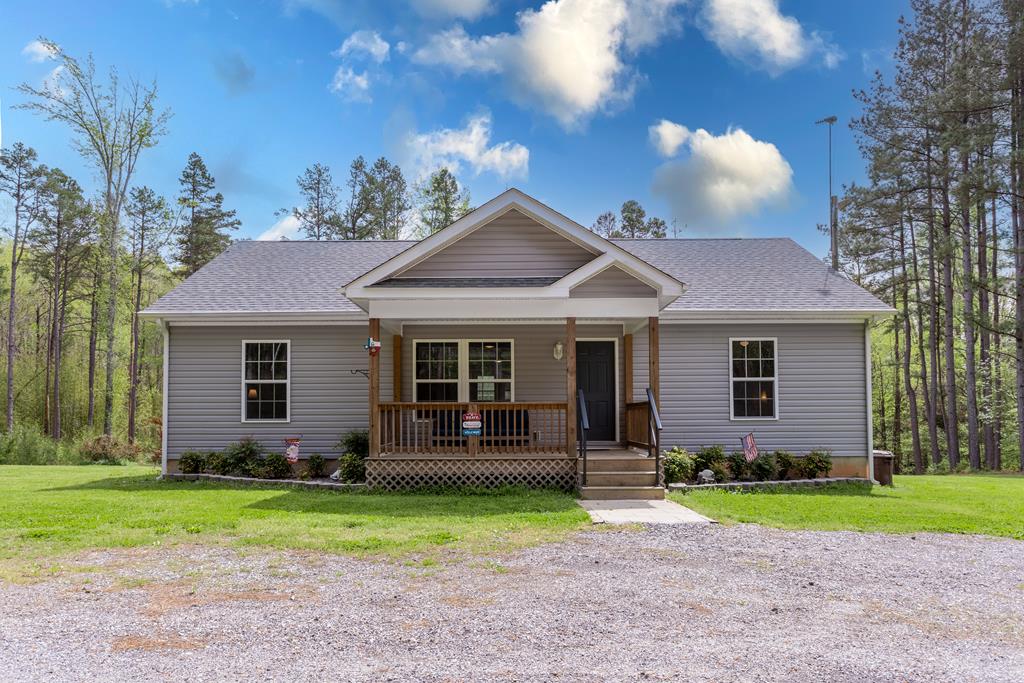 4559 Lunenburg County Road Property Photo