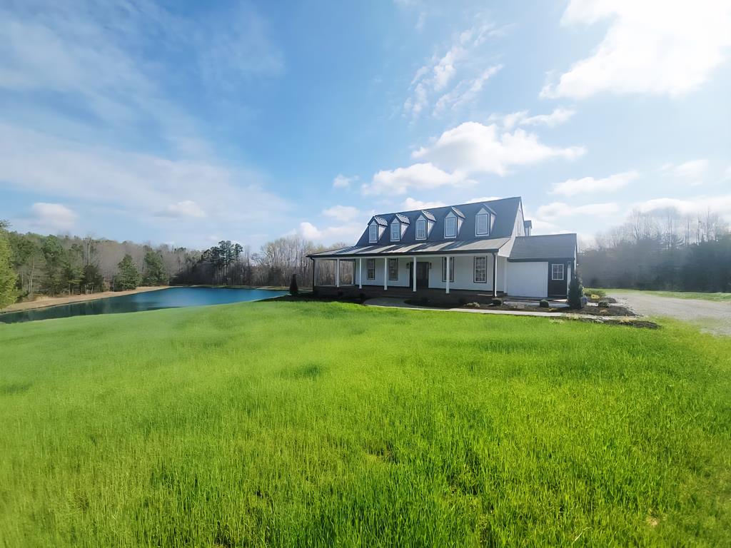 11040 Skipwith Road Property Photo 1
