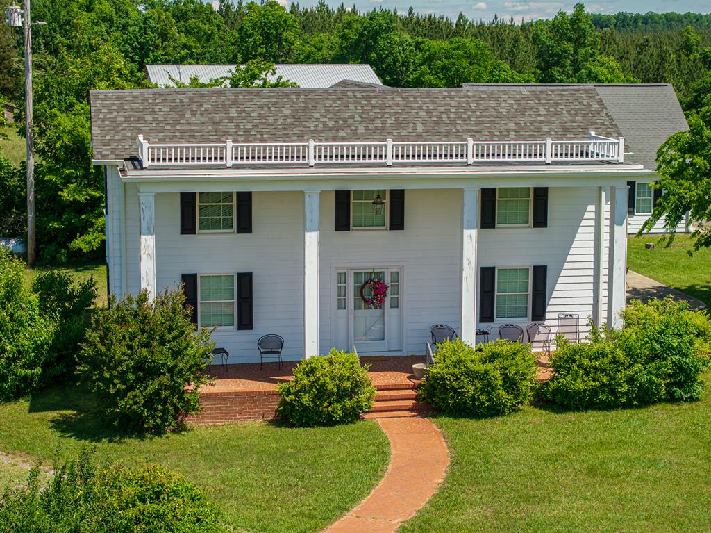 2229 Hudson Road Property Photo 1