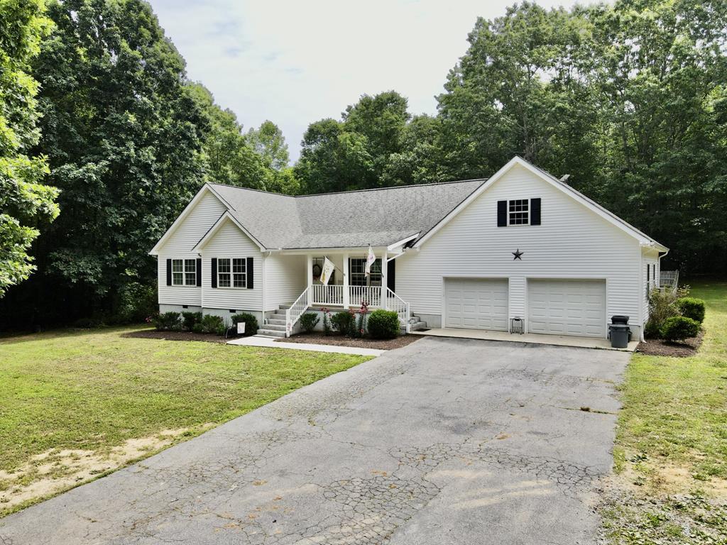 1100 West Store Road Property Photo 1