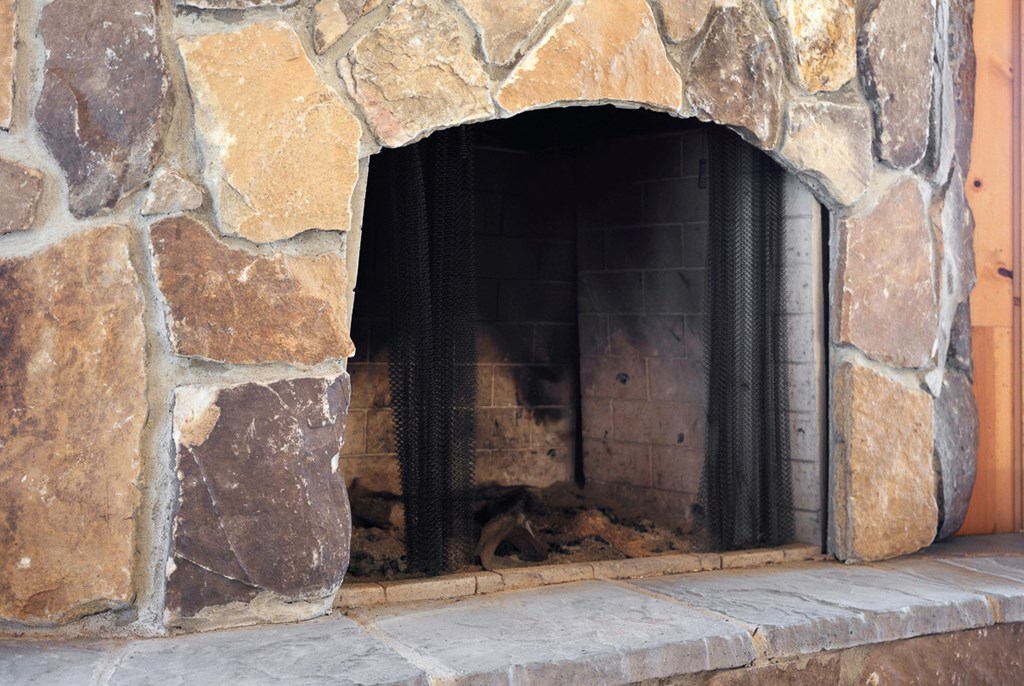 2047 Old Horse Mountain Road Property Photo 24