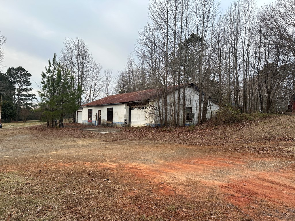 6720 Scuffletown Road Property Photo 18