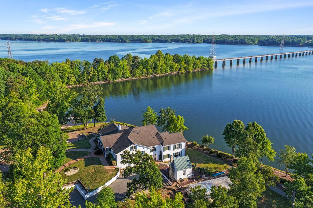 115 Dan Circle Property Photo 1