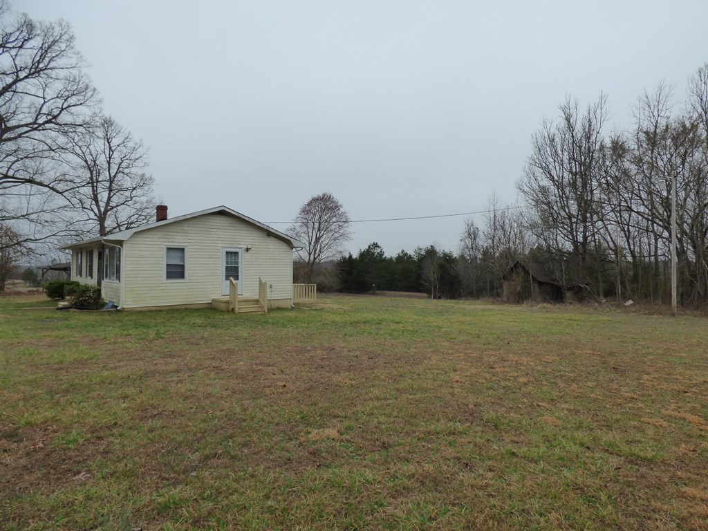 2052 Chisolm Trail Property Photo 7
