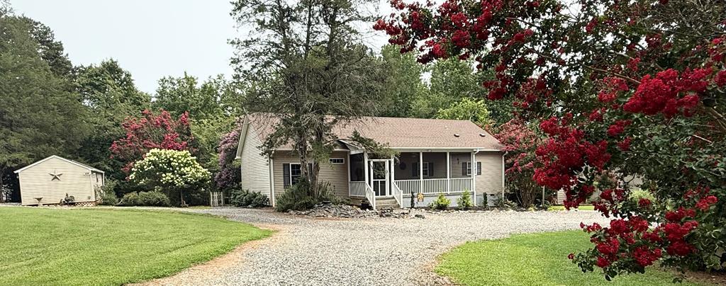 658 Ferry Hill Trail Property Photo 1