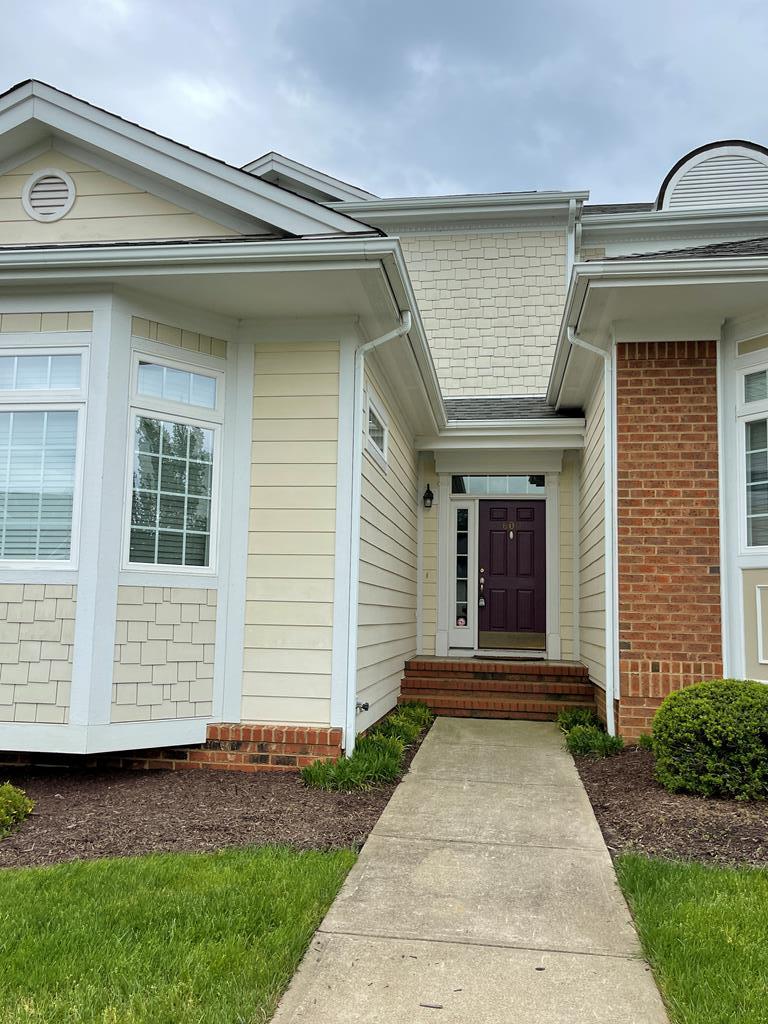 600 Edgewood Circle