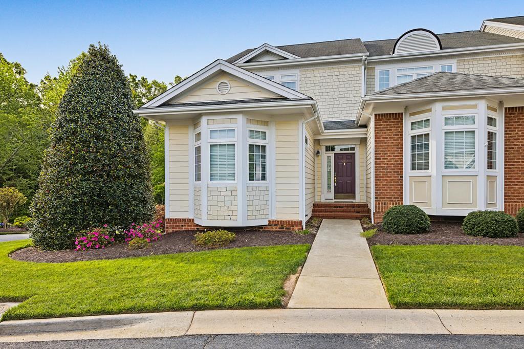 600 Edgewood Circle Property Photo 1