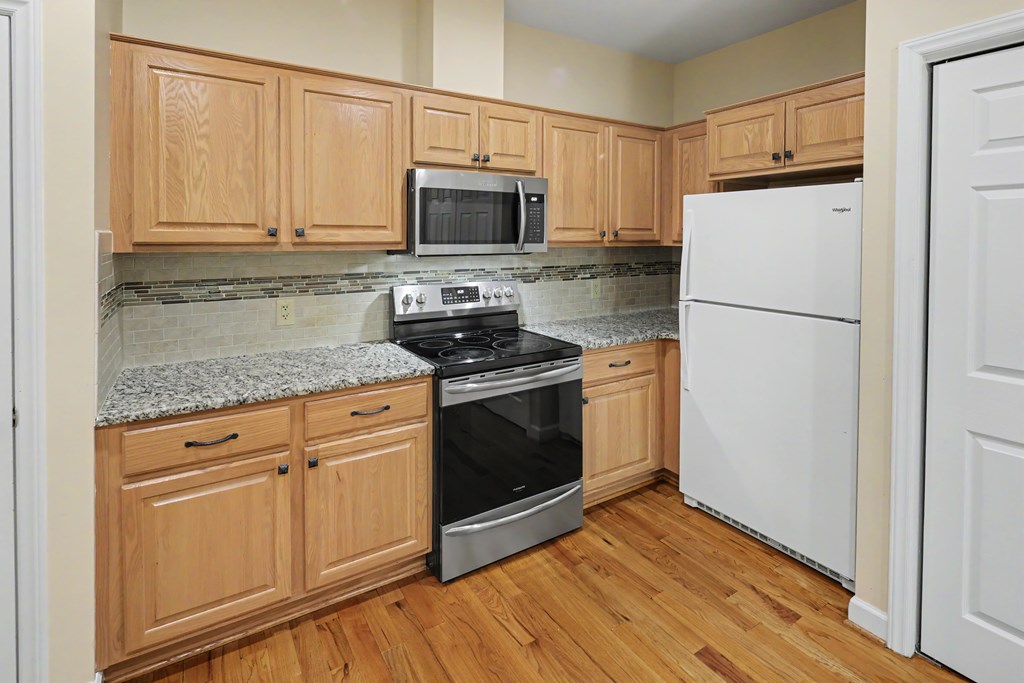 600 Edgewood Circle Property Photo 13