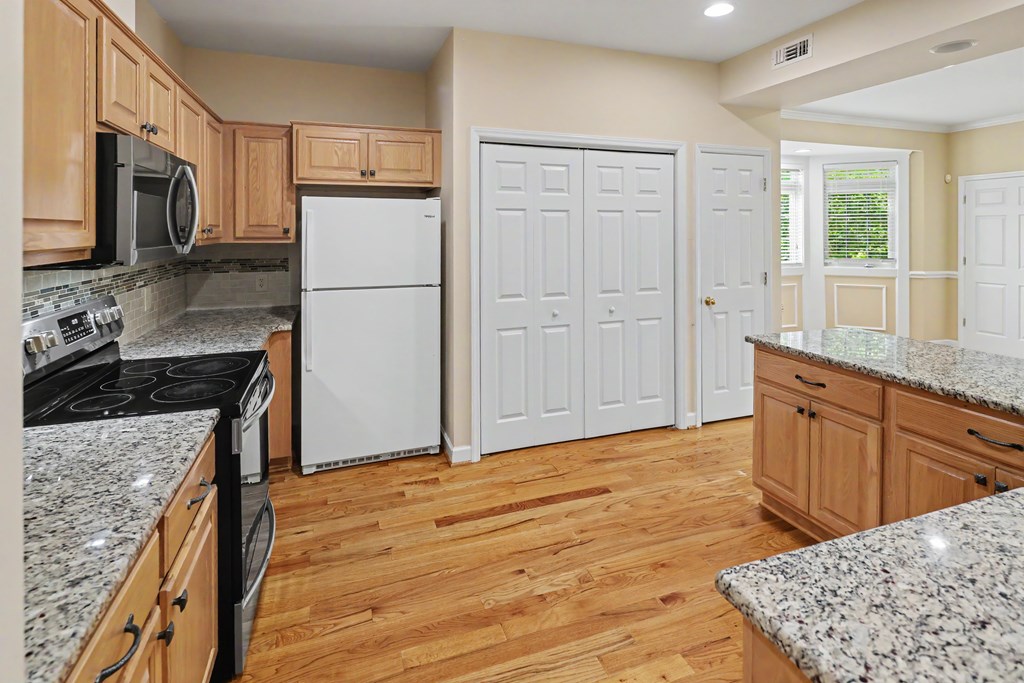 600 Edgewood Circle Property Photo 15