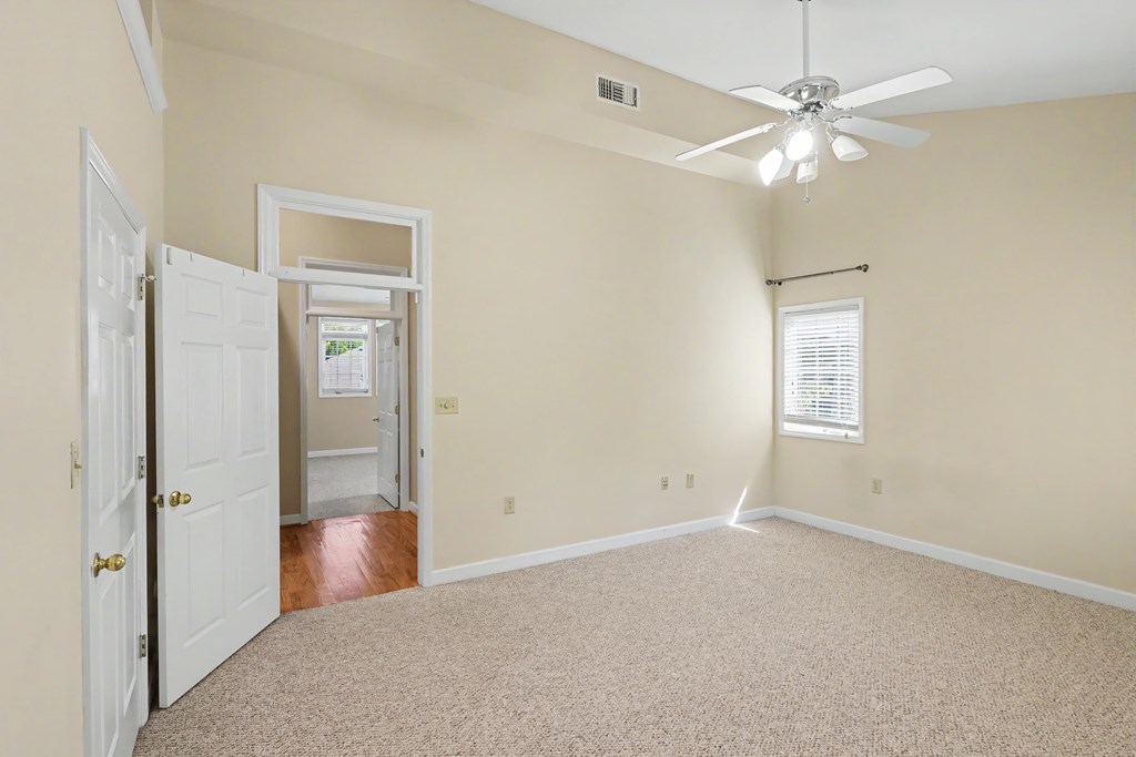 600 Edgewood Circle Property Photo 37