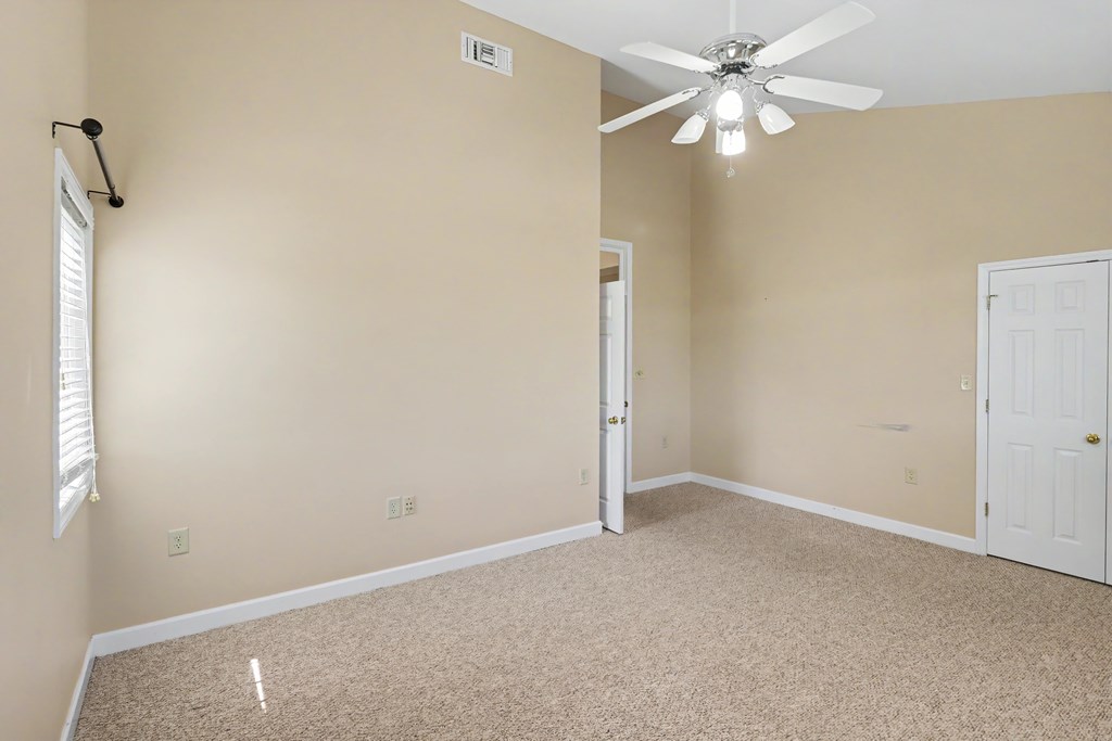 600 Edgewood Circle Property Photo 38