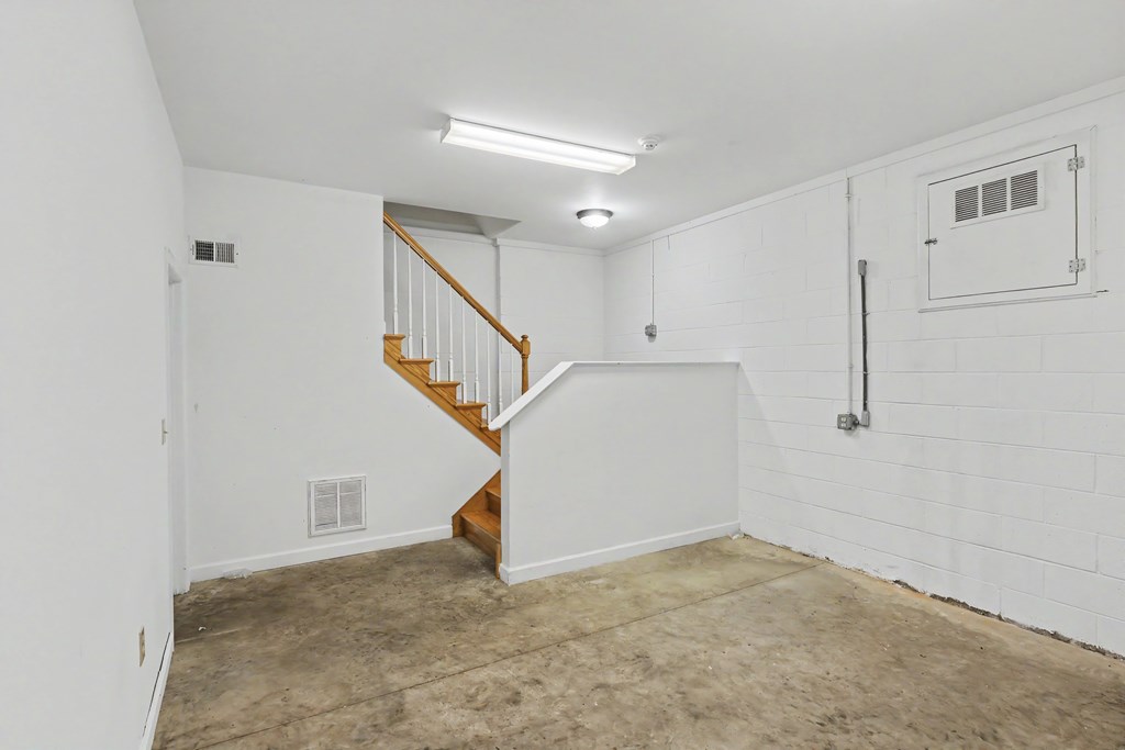 600 Edgewood Circle Property Photo 44