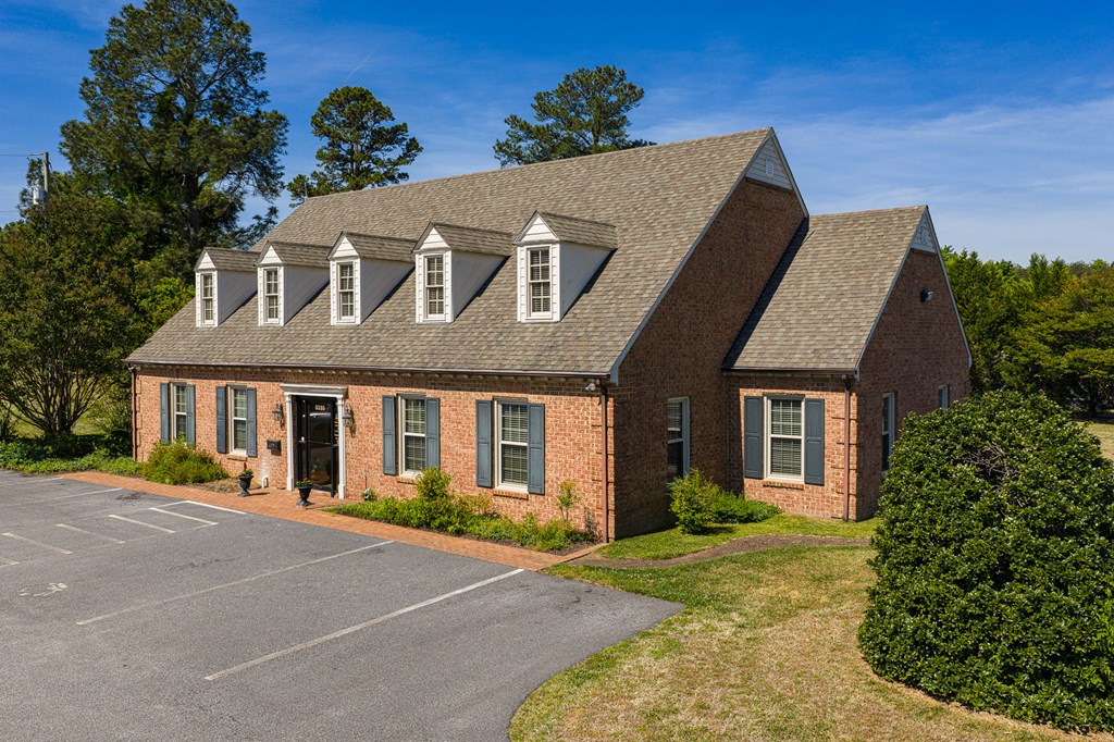 5235 Halifax Road Property Photo 3