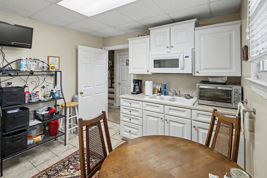 5235 Halifax Road Property Photo 16