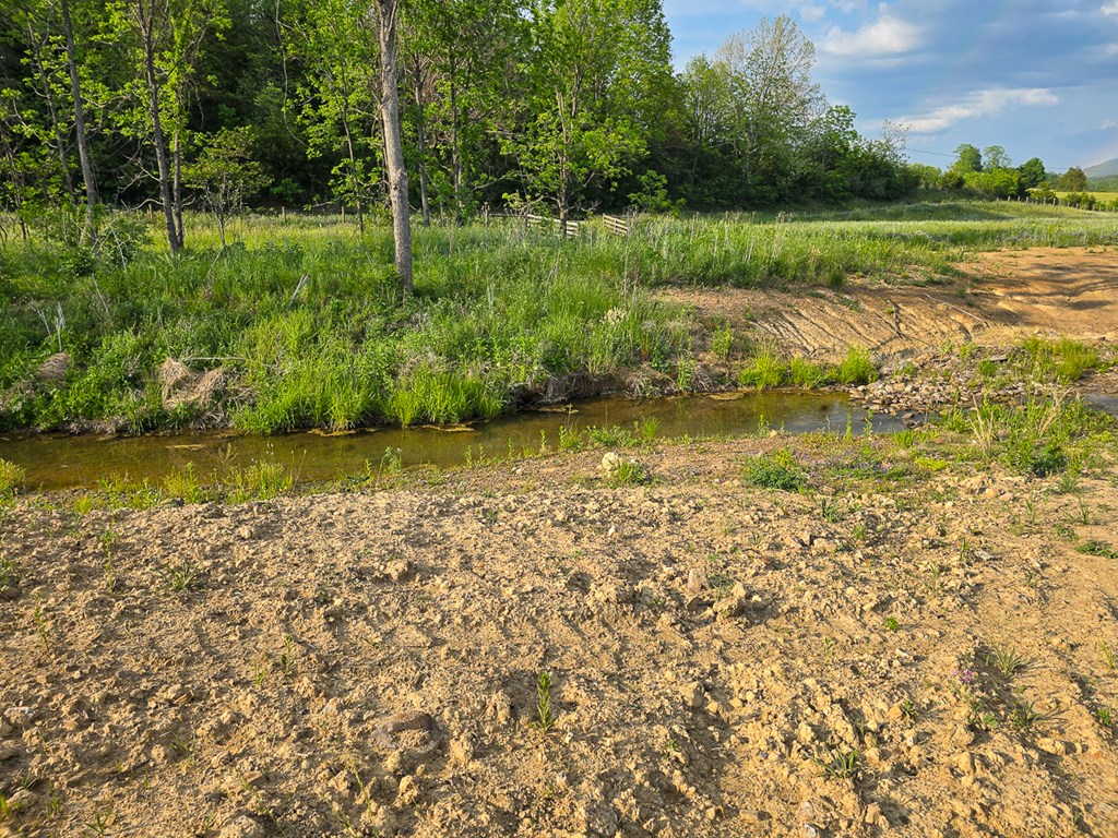 Uc001 Botetourt Road Property Photo 19