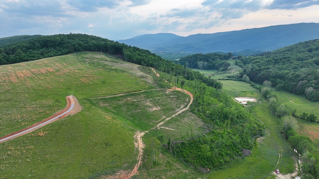 Uc001 Botetourt Road Property Photo 25