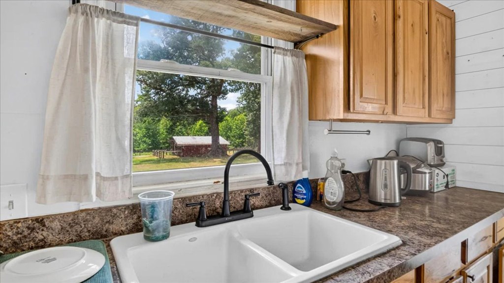 3290 Sullivan Road Property Photo 16
